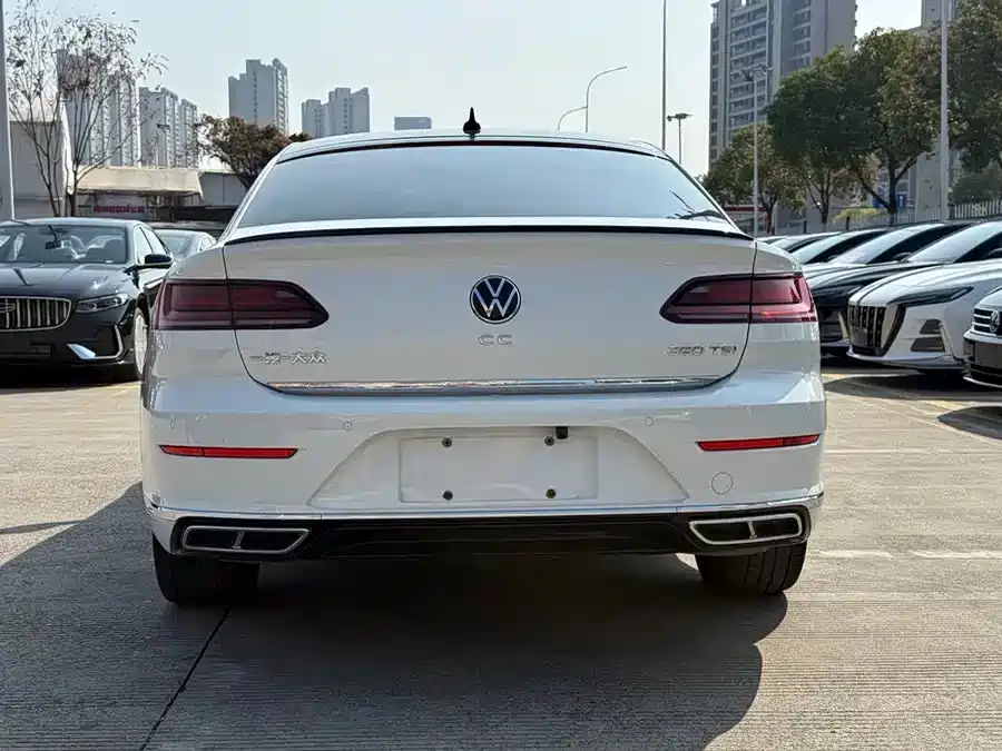 Volkswagen FAW-Volkswagen CC 2021 380TSI Eye-catching Edition фото 8