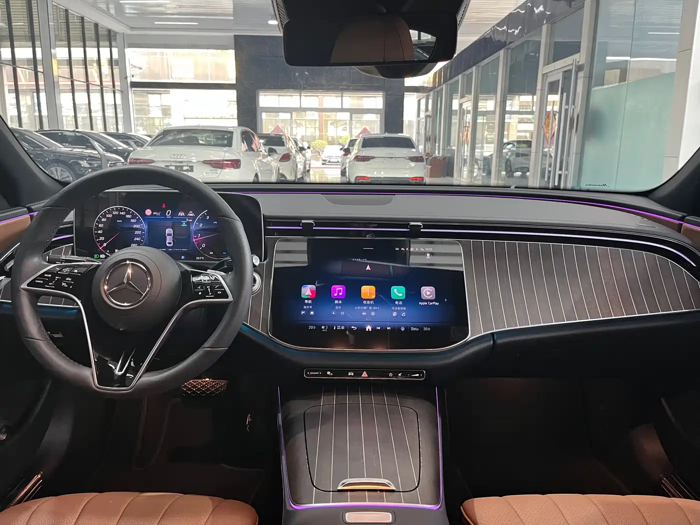Mercedes-Benz E-Class 2025 E 300 L Fashion фото 8