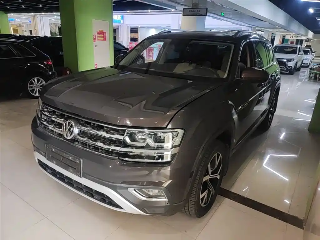 Volkswagen Teramont 2017 530 V6 4WD Luxury Edition