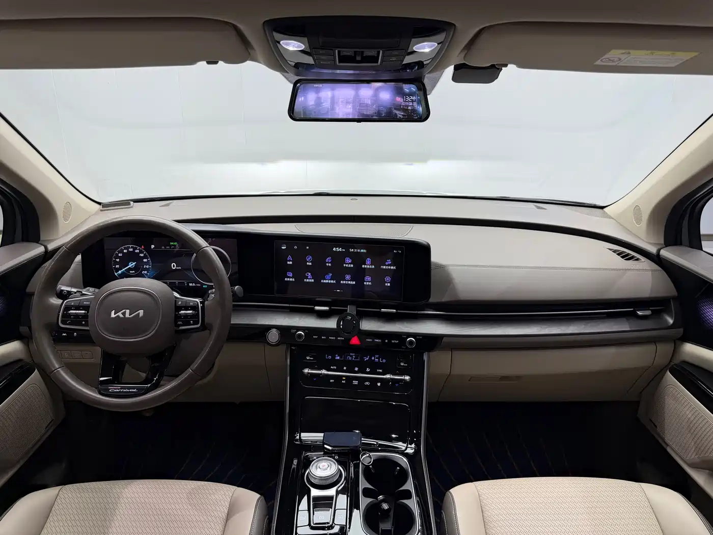 Kia Carnival 2021 2.0T Flagship Edition фото 22