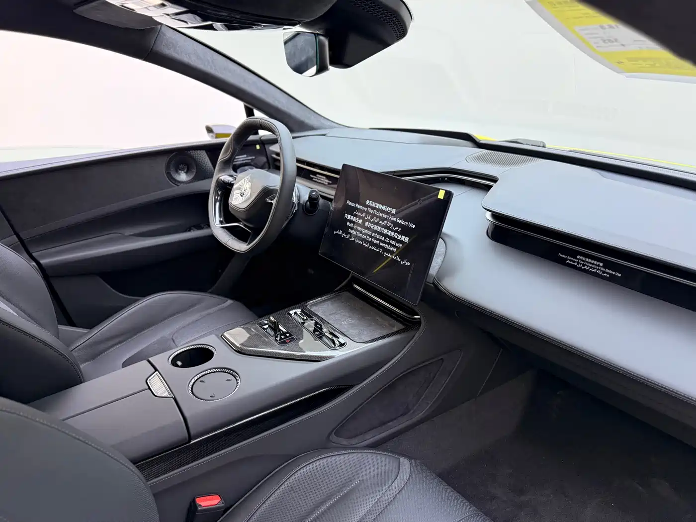 Lotus Cars EMEYA Blossom 2025 600 Luxury фото 18