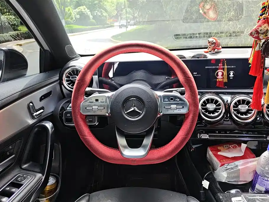 Mercedes-Benz A-Class 2019 A 220 L 4MATIC Sports Sedan фото 15