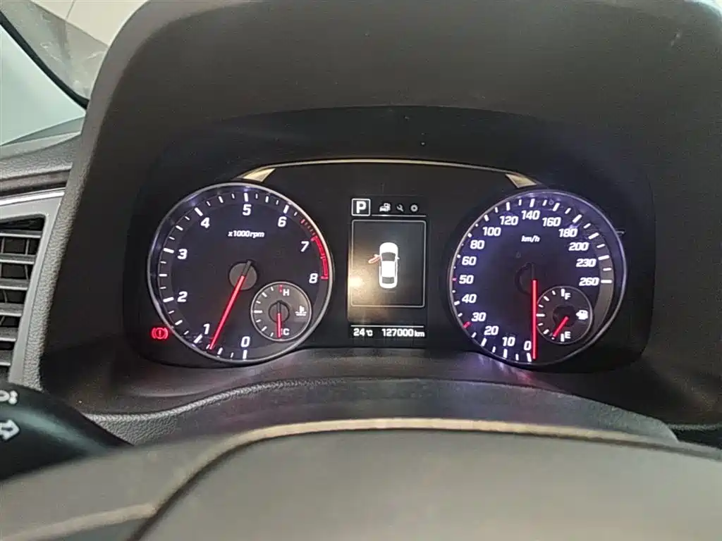 Hyundai Elantra 2016 1.4T DCT Dynamic·Vitality фото 12