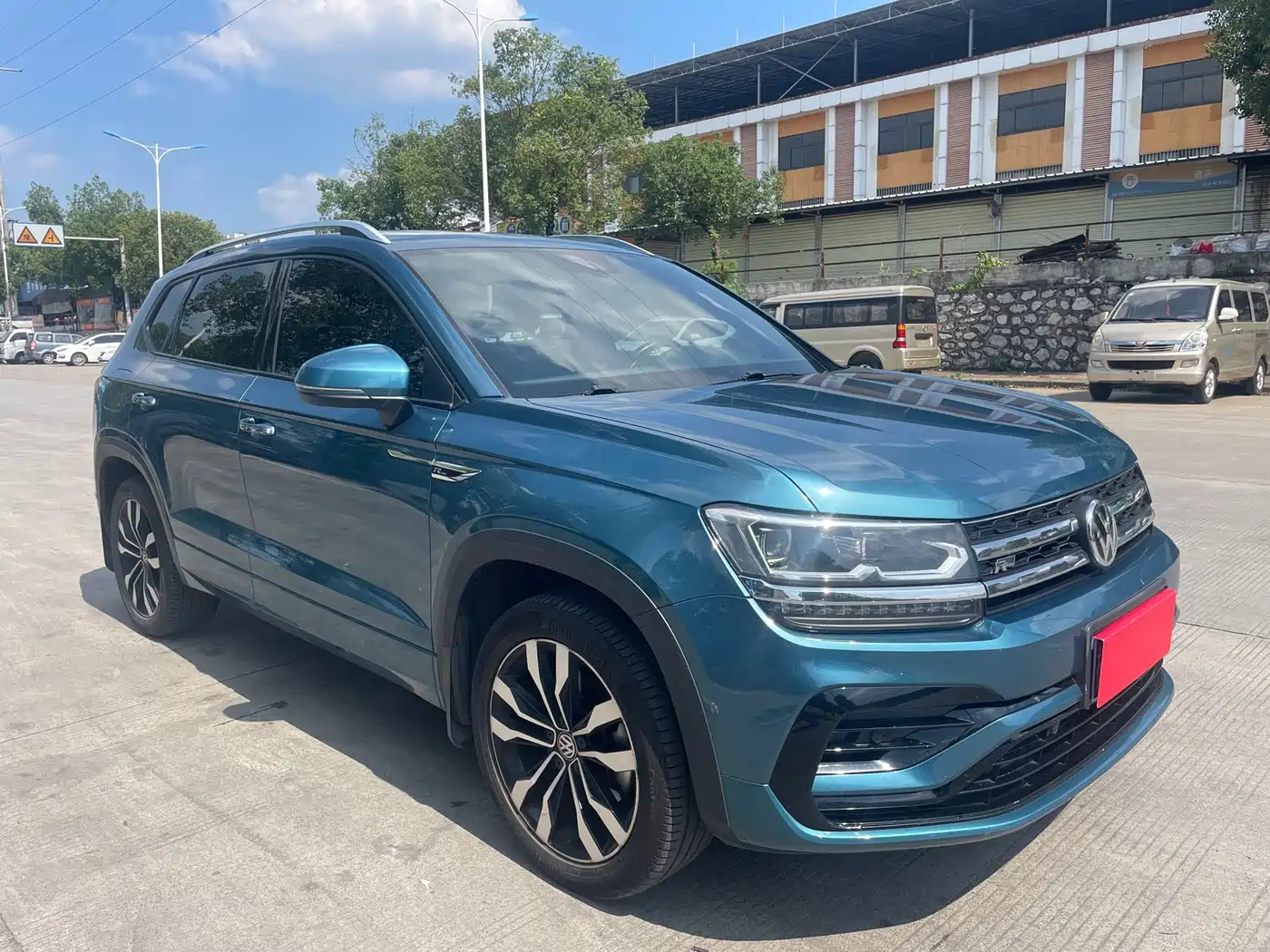 Volkswagen Tharu 2019 280TSI 2WD R-Line China V фото 3
