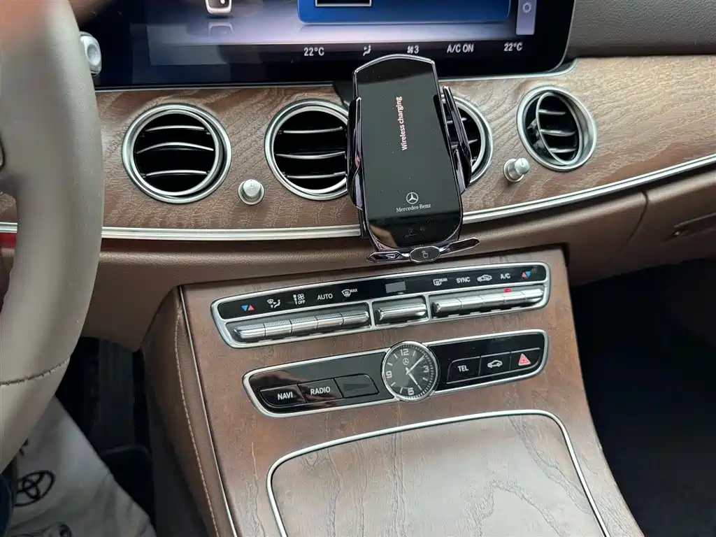 Mercedes-Benz E-Class 2018 Facelift E 300 L Sport Luxury фото 14