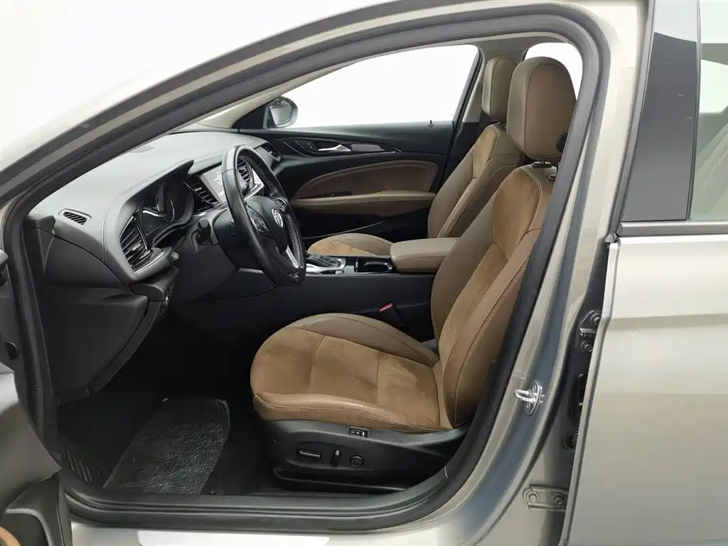 Buick Regal 2017 28T Premium фото 10