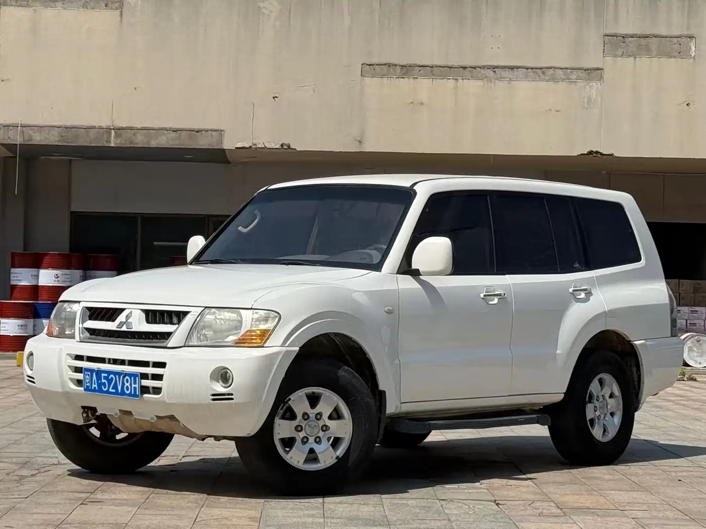 Mitsubishi Pajero 2011 Mitsubishi Pajero V73 3.0L MT GLS