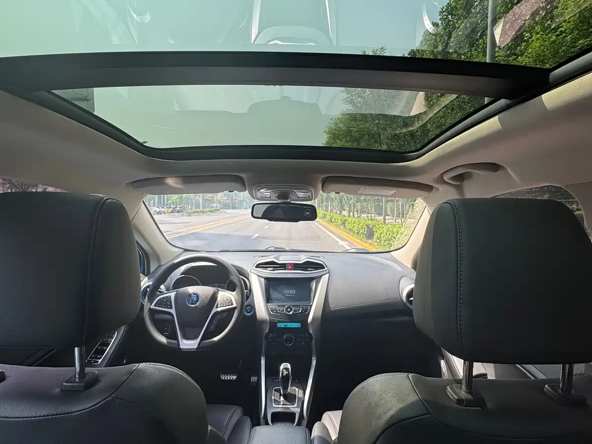 BYD Yuan New Energy 2018 EV360 Smart Connected Cool Edition фото 22