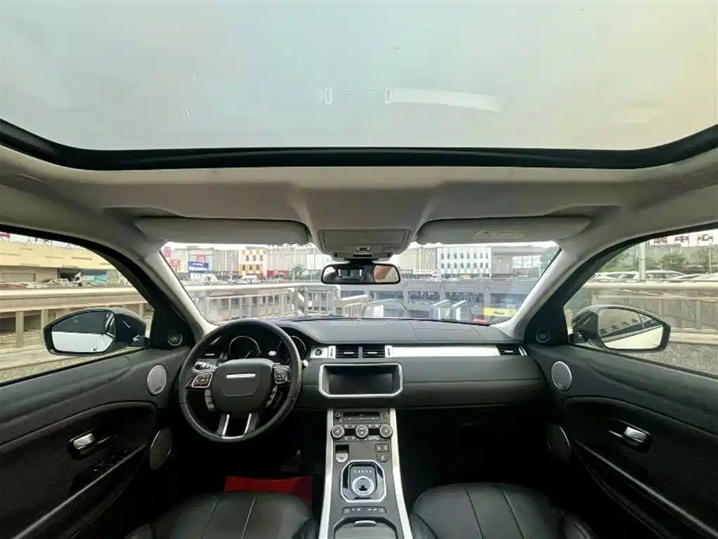 Land Rover Range Rover Evoque 2018 240PS SE Smart Edition фото 7