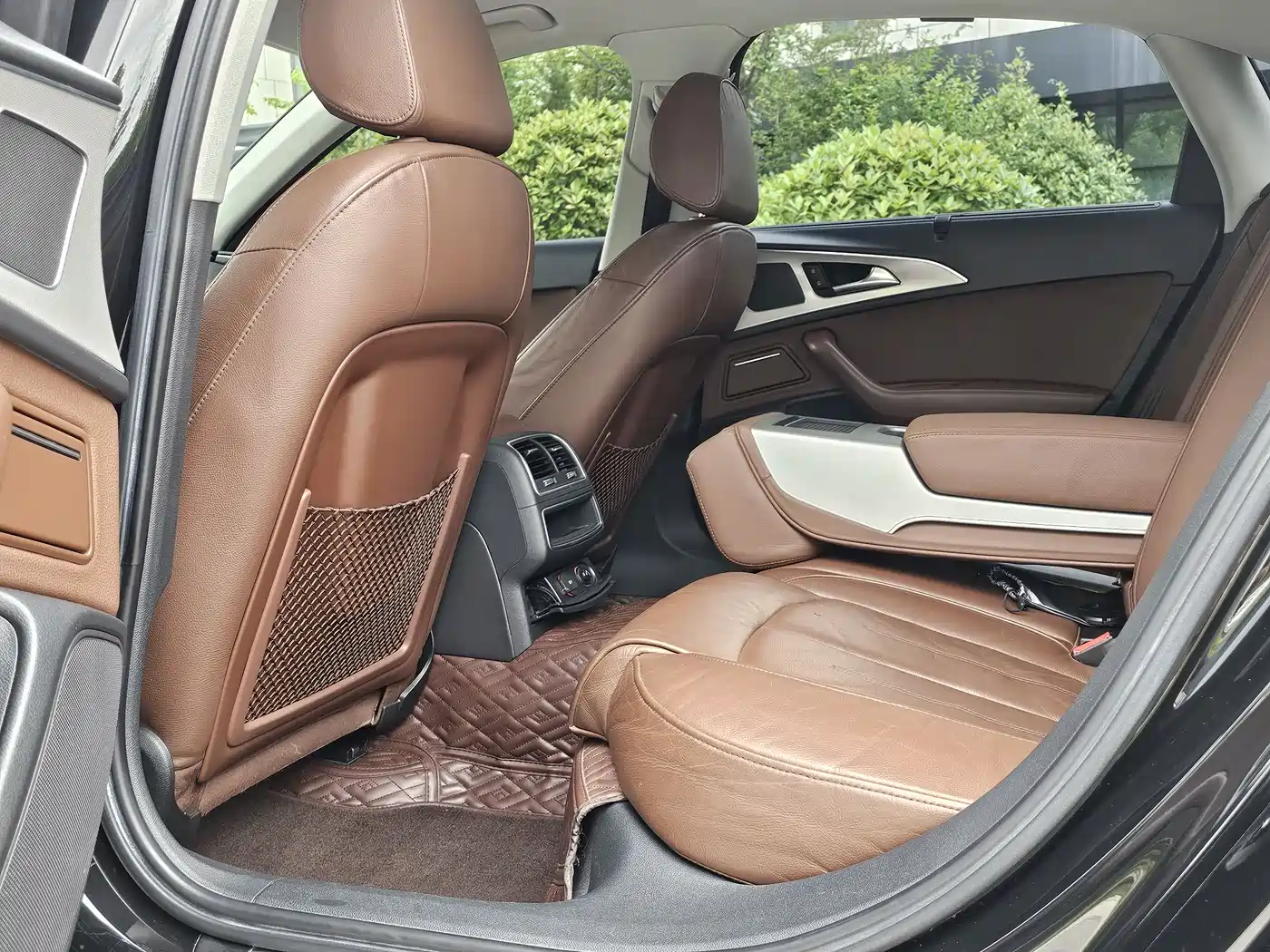 Audi A6L 2018 Model 35 TFSI Collector's Edition фото 6