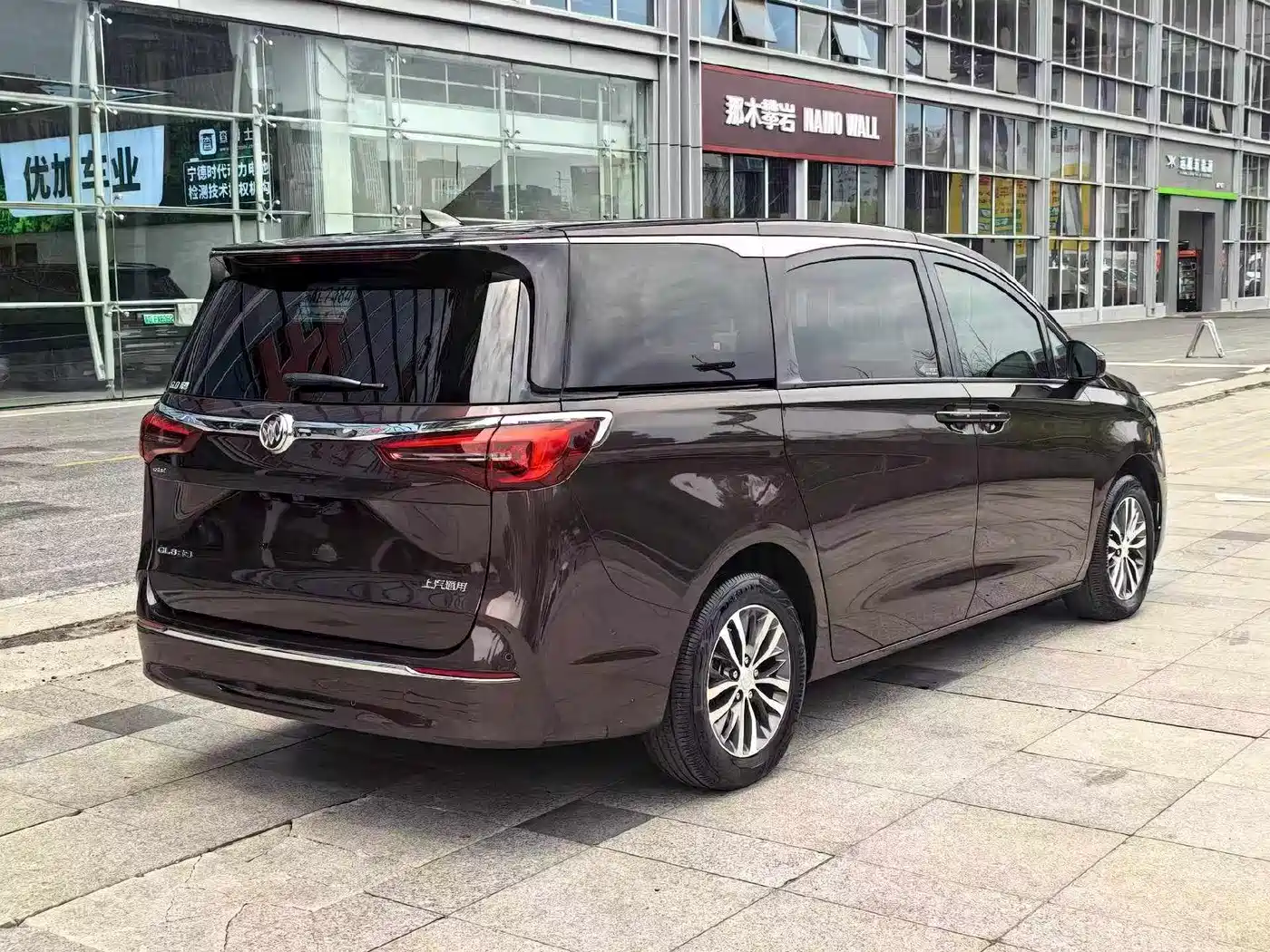 Buick GL8 2021 ES Landlord 653T Premium фото 4