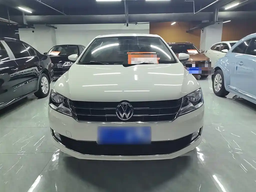 Volkswagen Lavida 2013 Facelift 1.4TSI DSG Comfort фото 7