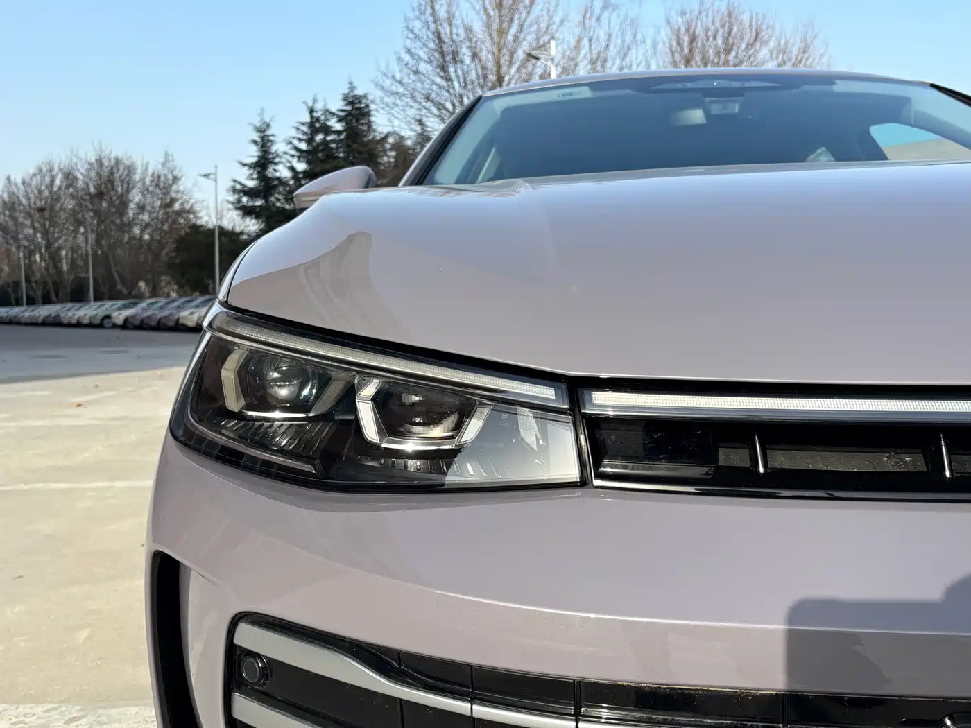 Volkswagen Passat 2025 Pro 380TSI Dragon Prestige Edition фото 4