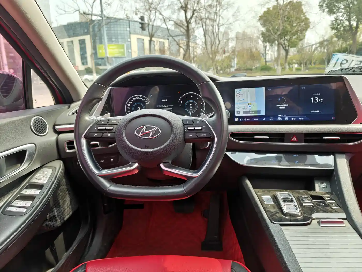Hyundai Sonata 2020 270TGDi DCT GL Leading Edition фото 9