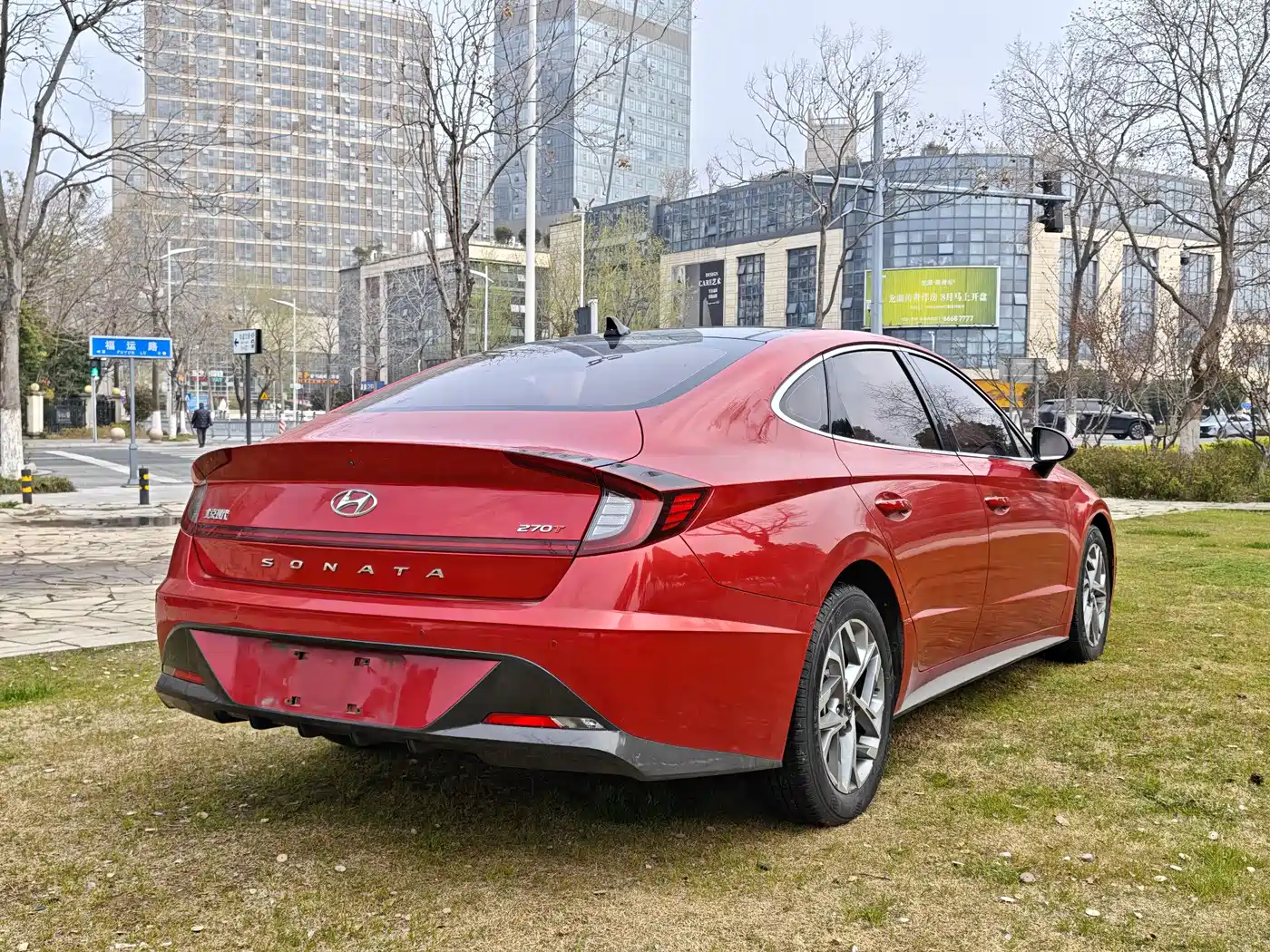 Hyundai Sonata 2020 270TGDi DCT GL Leading Edition фото 7