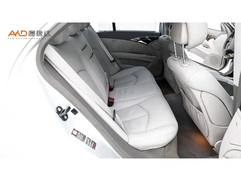 Mercedes-Benz E-Class 2008 E 230 Fashion фото 8