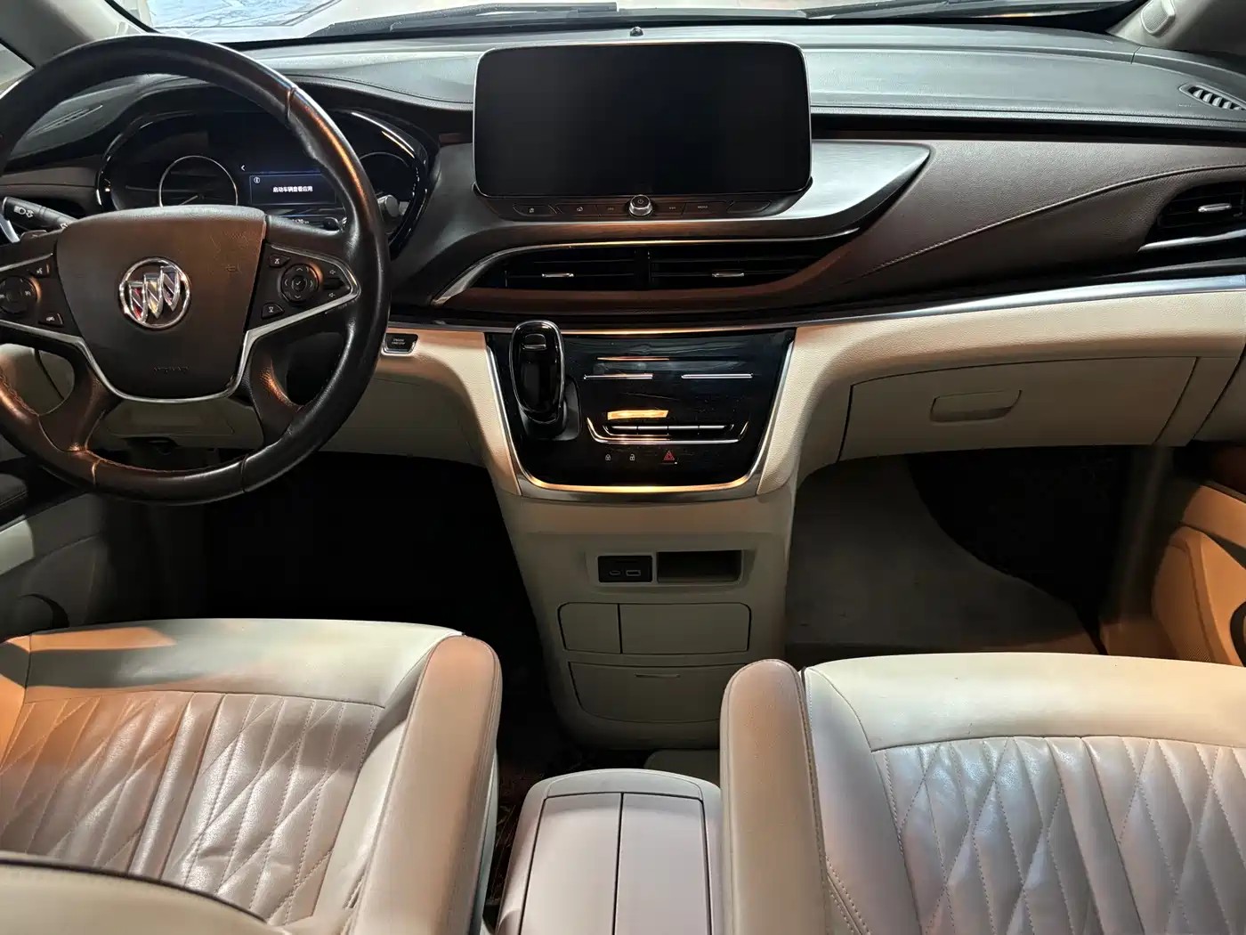 Buick GL8 2022 Land Business Class 652T Luxury фото 6