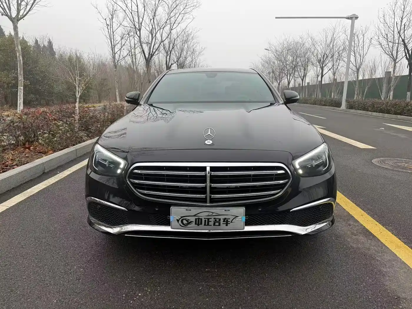 Mercedes-Benz E-Class 2023 E 260 L фото 2