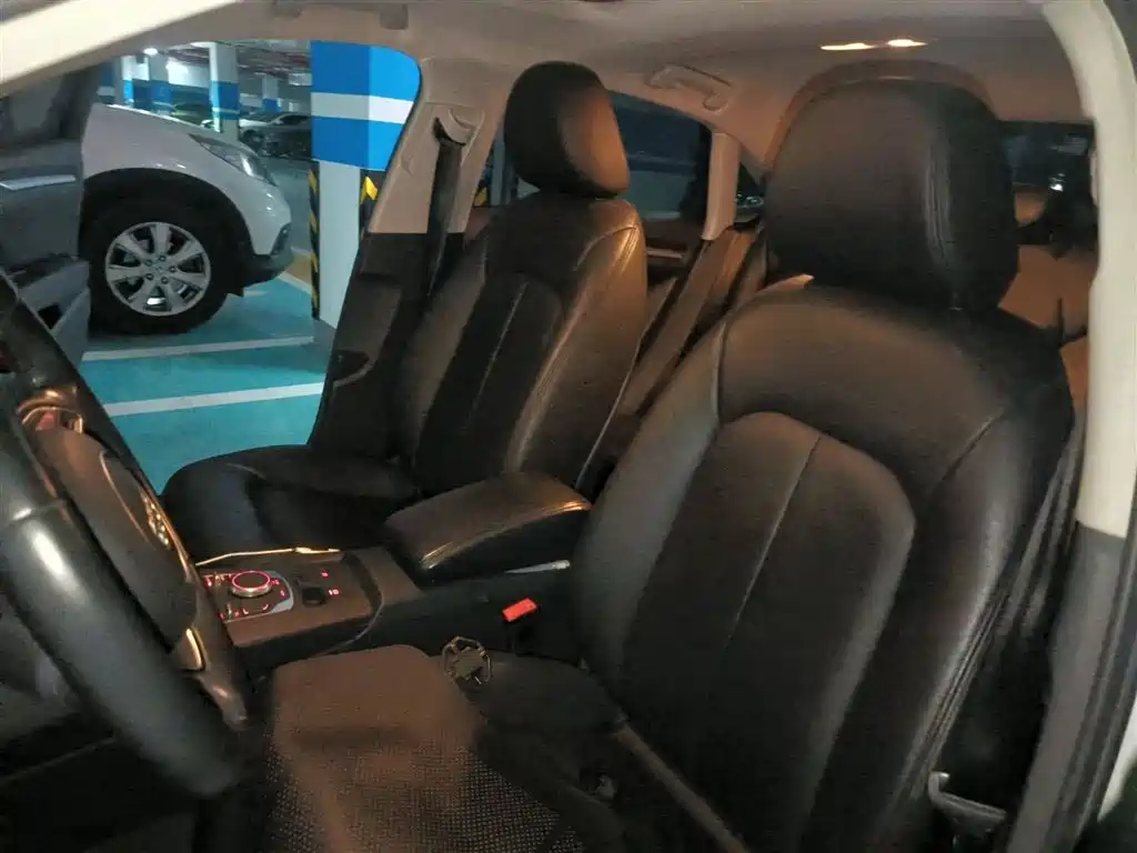 Audi A3 2016 Limousine 35 TFSI Leadership фото 8