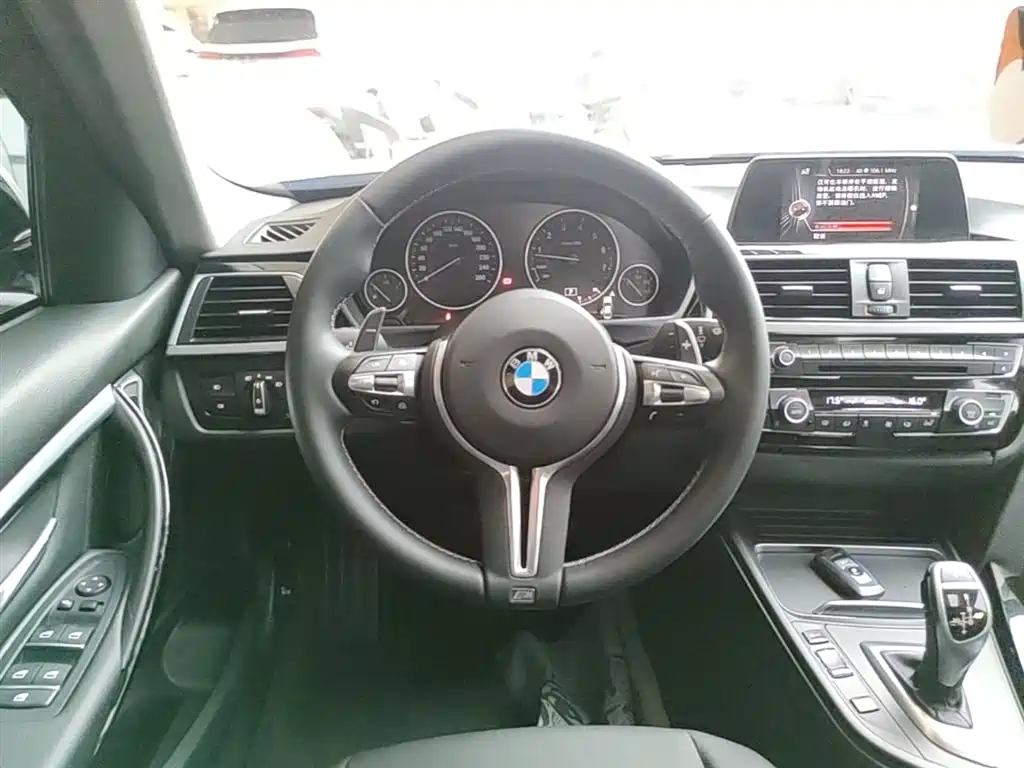BMW 3 Series 2017 320Li M Sport фото 11