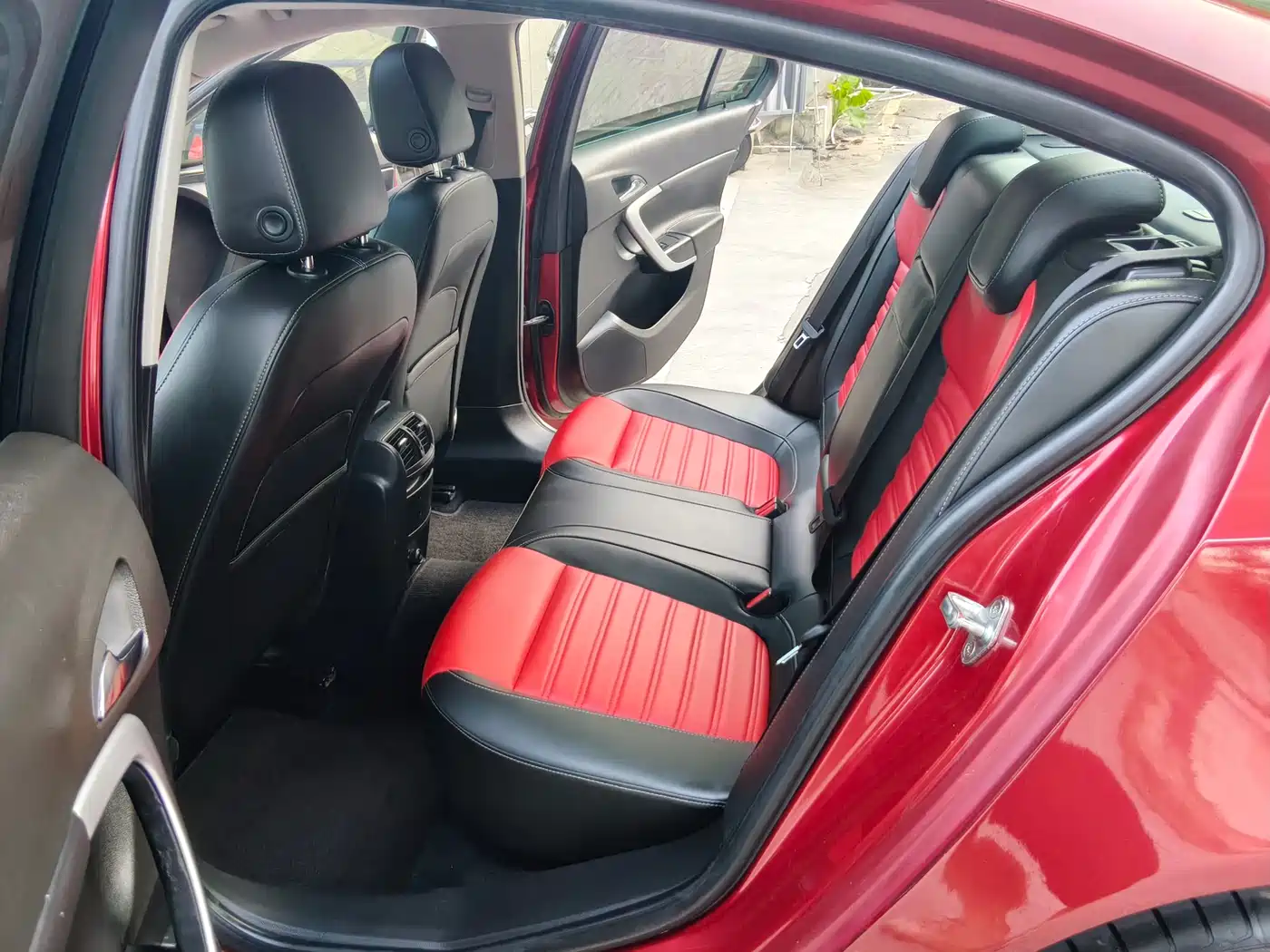 Buick Regal 2015 1.6T Leading Tech Edition фото 10