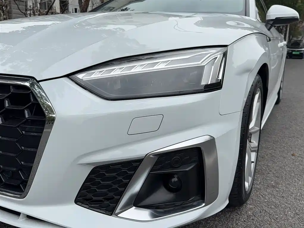 Audi A5 (Import) 2023 Sportback 40 TFSI Fashion Dynamic фото 4