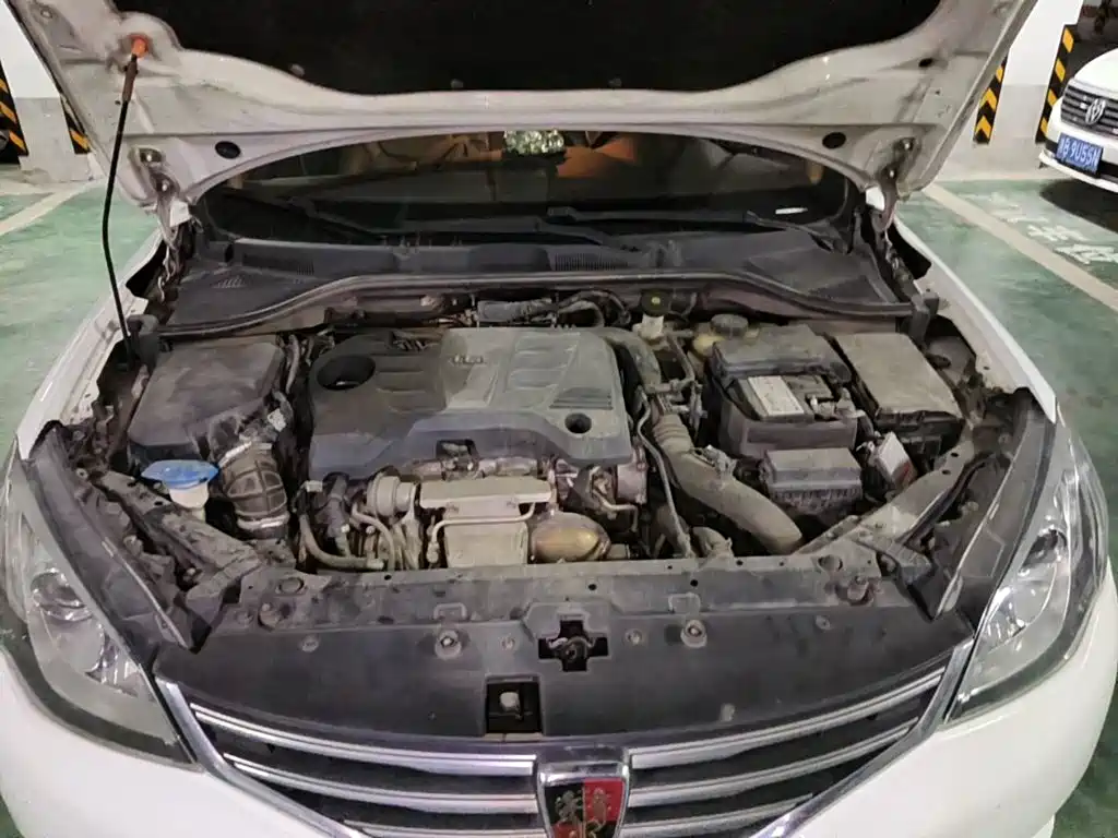 Фото 9 - Roewe 360