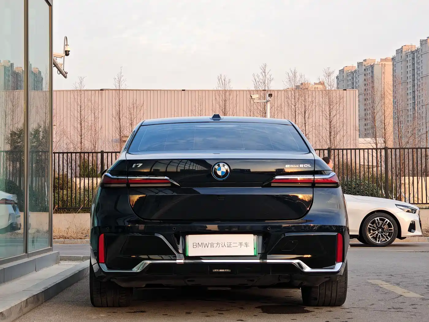 BMW I7