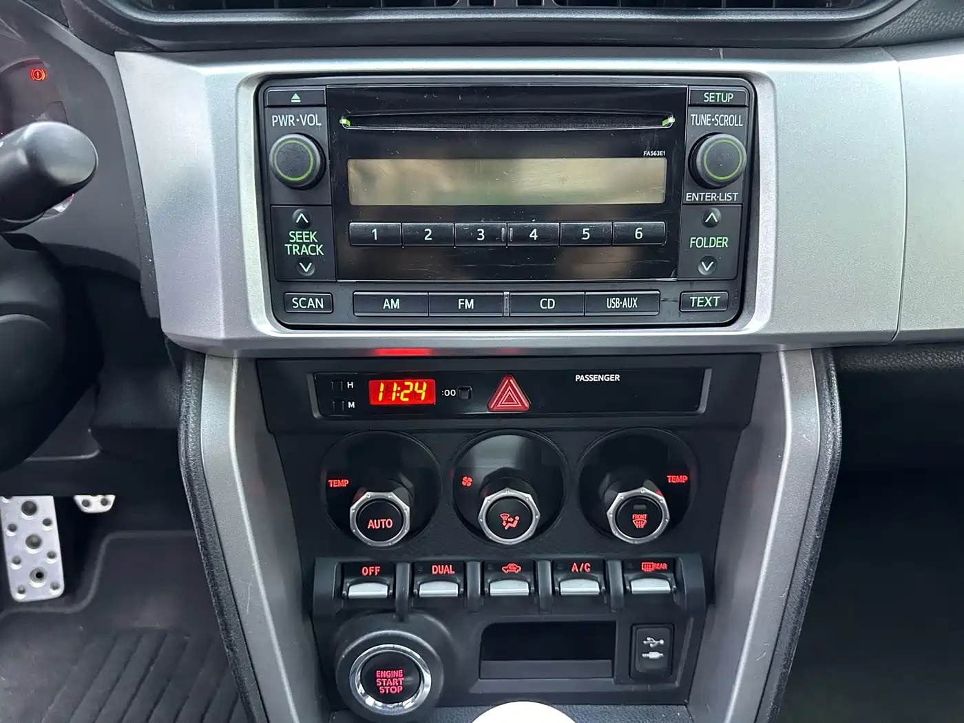 Subaru BRZ 2015 2013 2.0i Manual Luxury