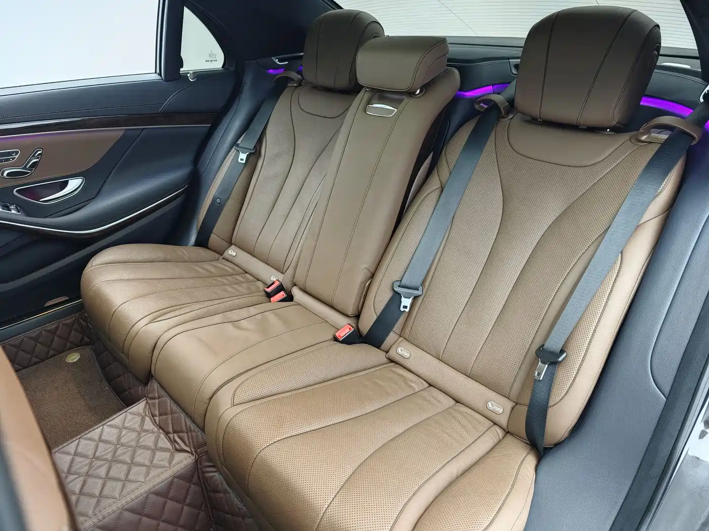 Mercedes-Benz S-Class 2020 S 350 L Premium Edition Collector's Version фото 19