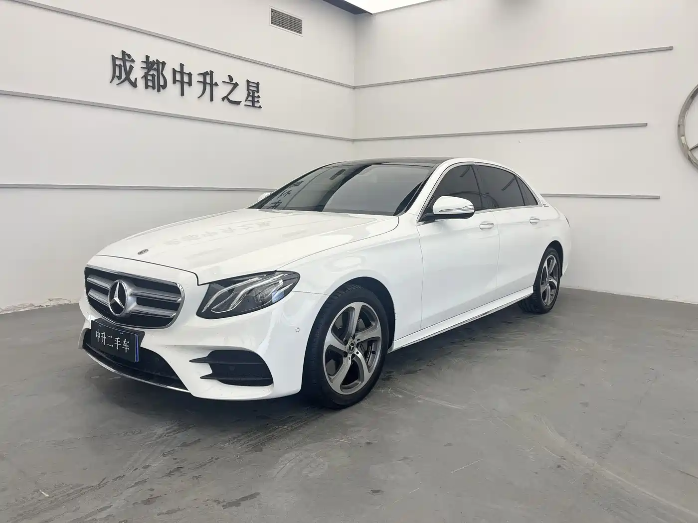 Mercedes-Benz E-Class 2016 E 300 L Sport Fashion Type