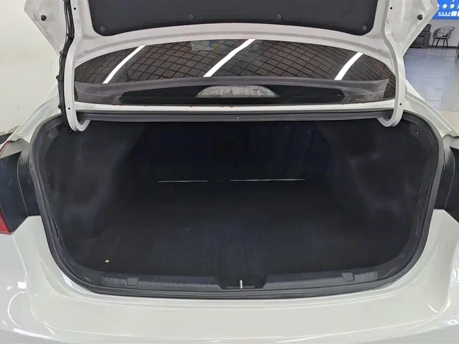 Kia K3 2016 1.6L Automatic GLS фото 4