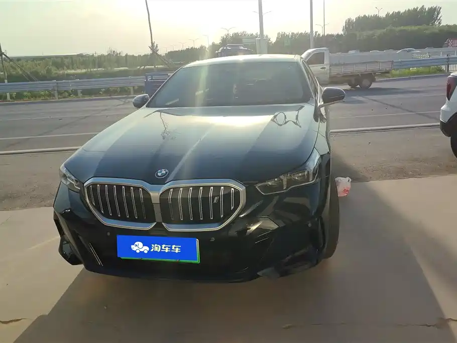 BMW i5 2024 eDrive 35L M Sport Package фото 2
