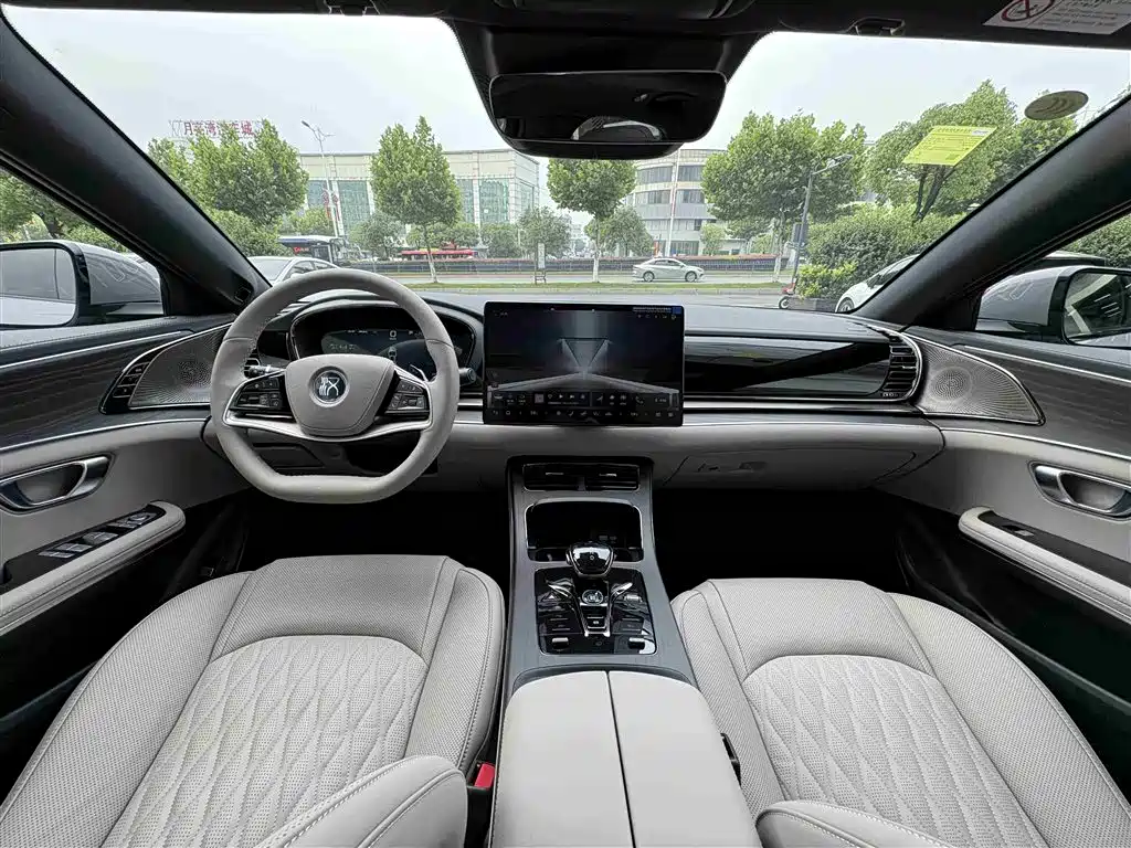 BYD Han 2025 DM-i Smart Driving Edition 125KM LiDAR Flagship фото 10