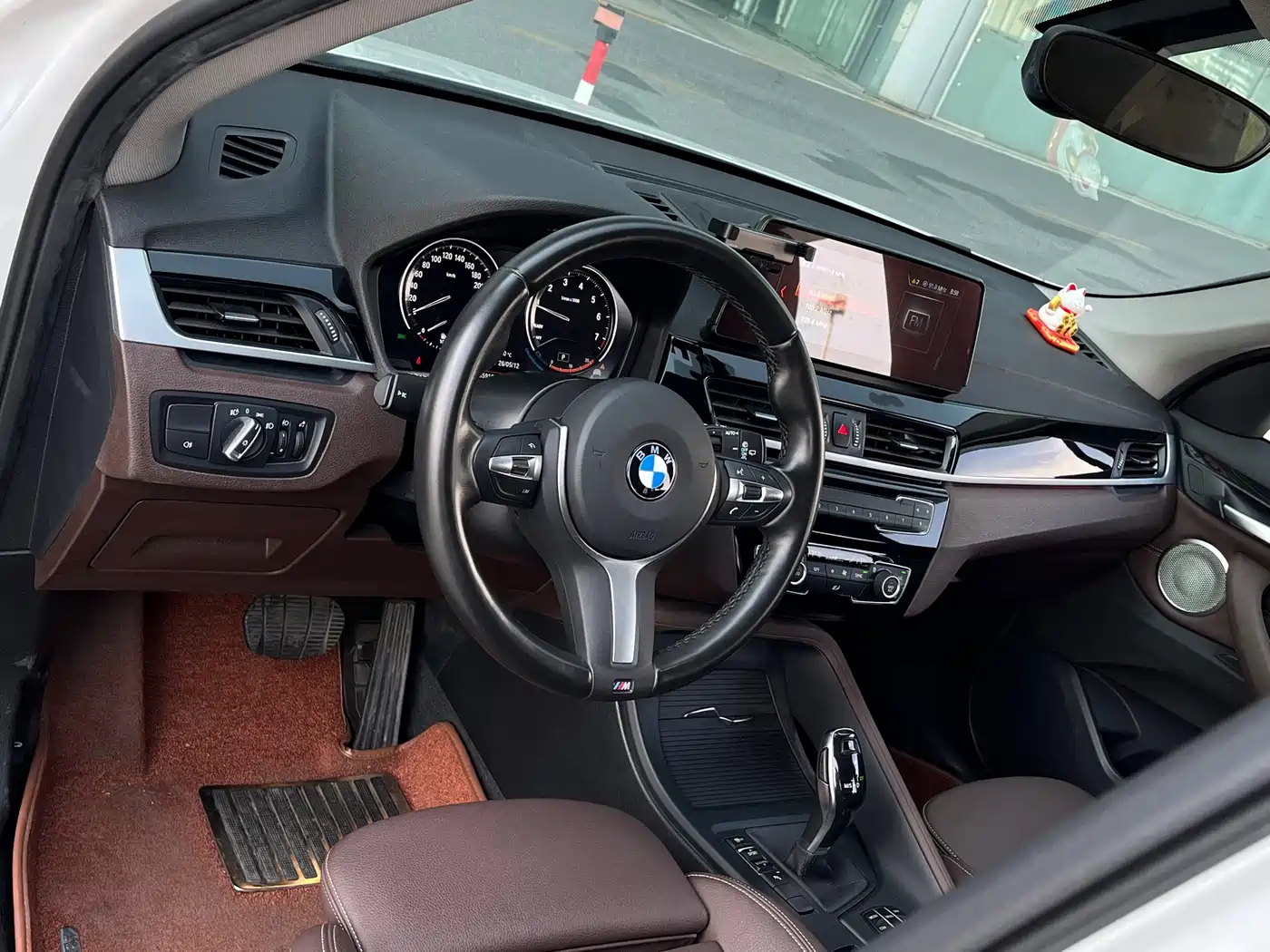 BMW X1 2022 sDrive25Li Leading фото 10