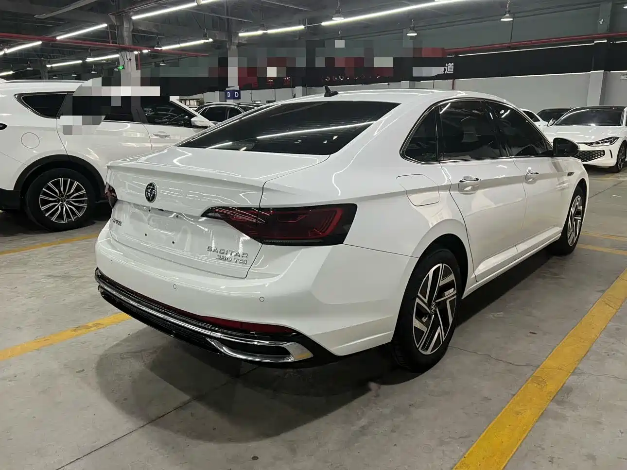 Volkswagen Sagitar 2023 Model Year 280TSI DSG Surpass Edition фото 2