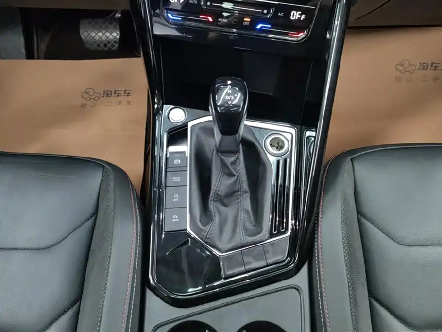 Volkswagen Tayron 2020 280TSI 2WD Luxury Smart Edition фото 16