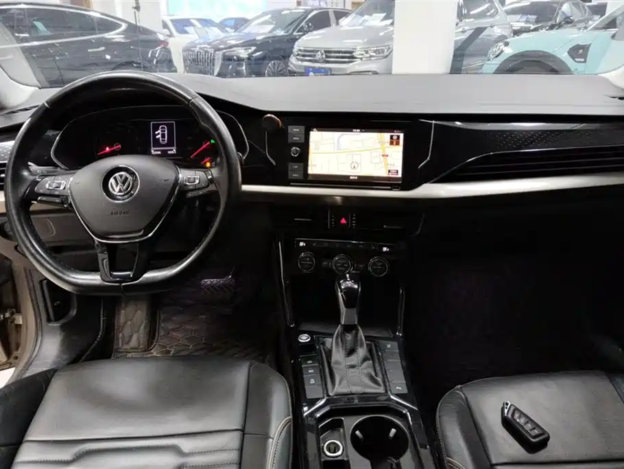 Volkswagen Passat 2020 330TSI Elite Edition China VI фото 12