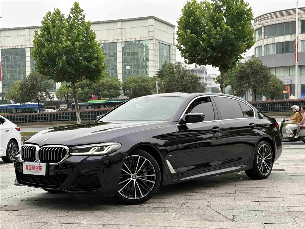 BMW 5 Series 2022 Model Second Facelift 530Li Leading M Sport Package