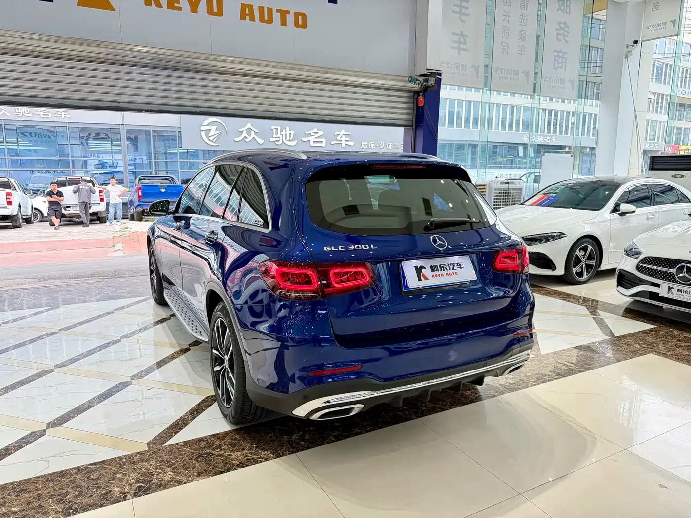 Mercedes-Benz GLC 2020 GLC 300 L 4MATIC Dynamic фото 11