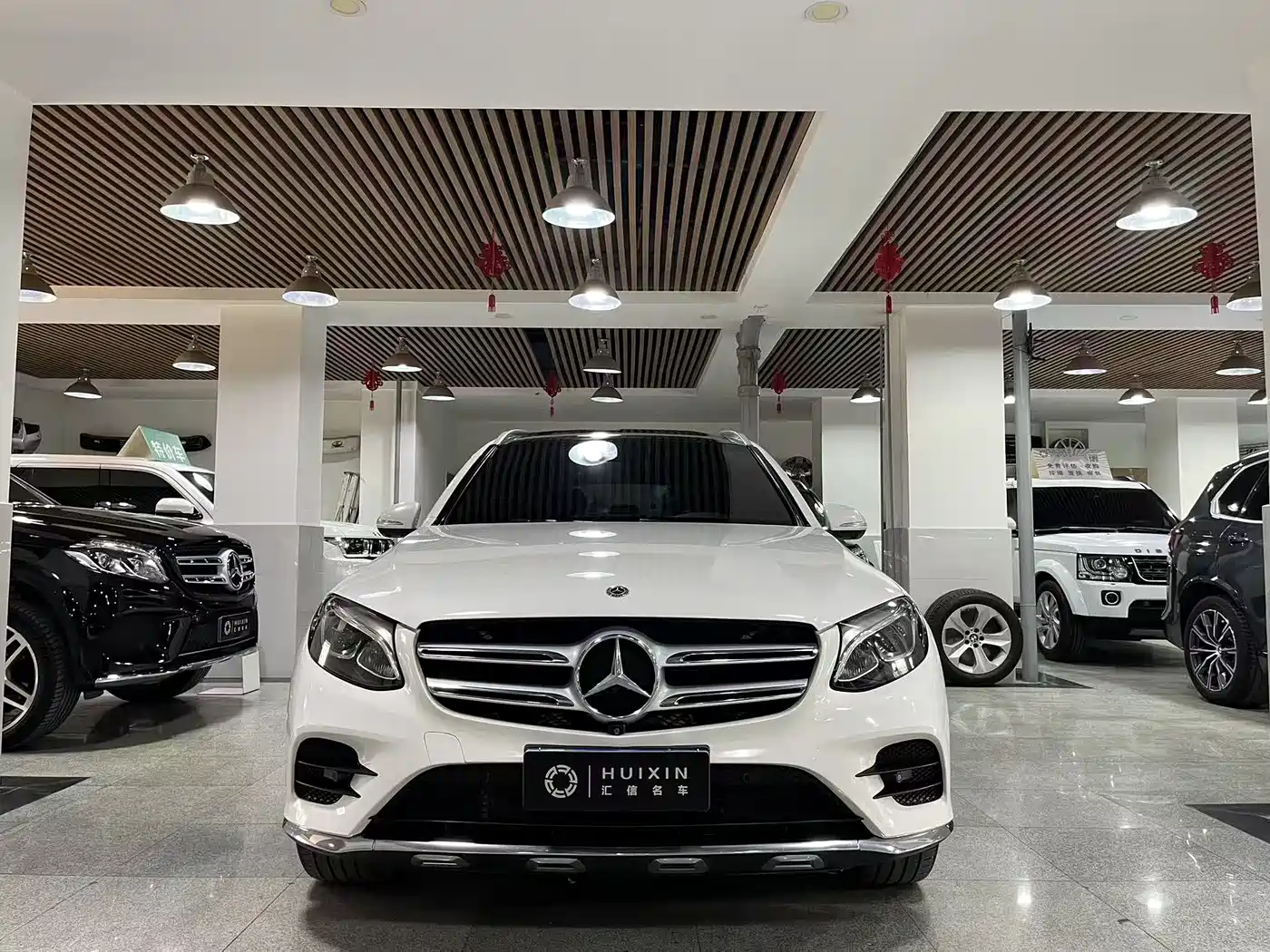 Mercedes-Benz GLC 2019 GLC 260 4MATIC Luxury фото 2