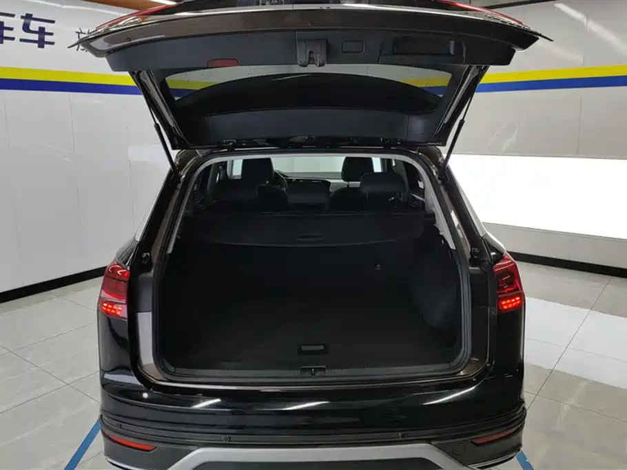Volkswagen Tayron 2020 280TSI 2WD Luxury Smart Edition фото 4
