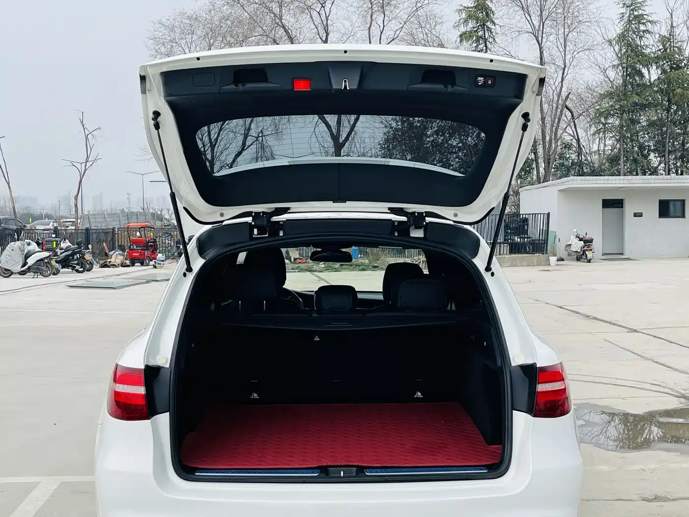 Mercedes-Benz GLC 2017 GLC 260 4MATIC Dynamic фото 14