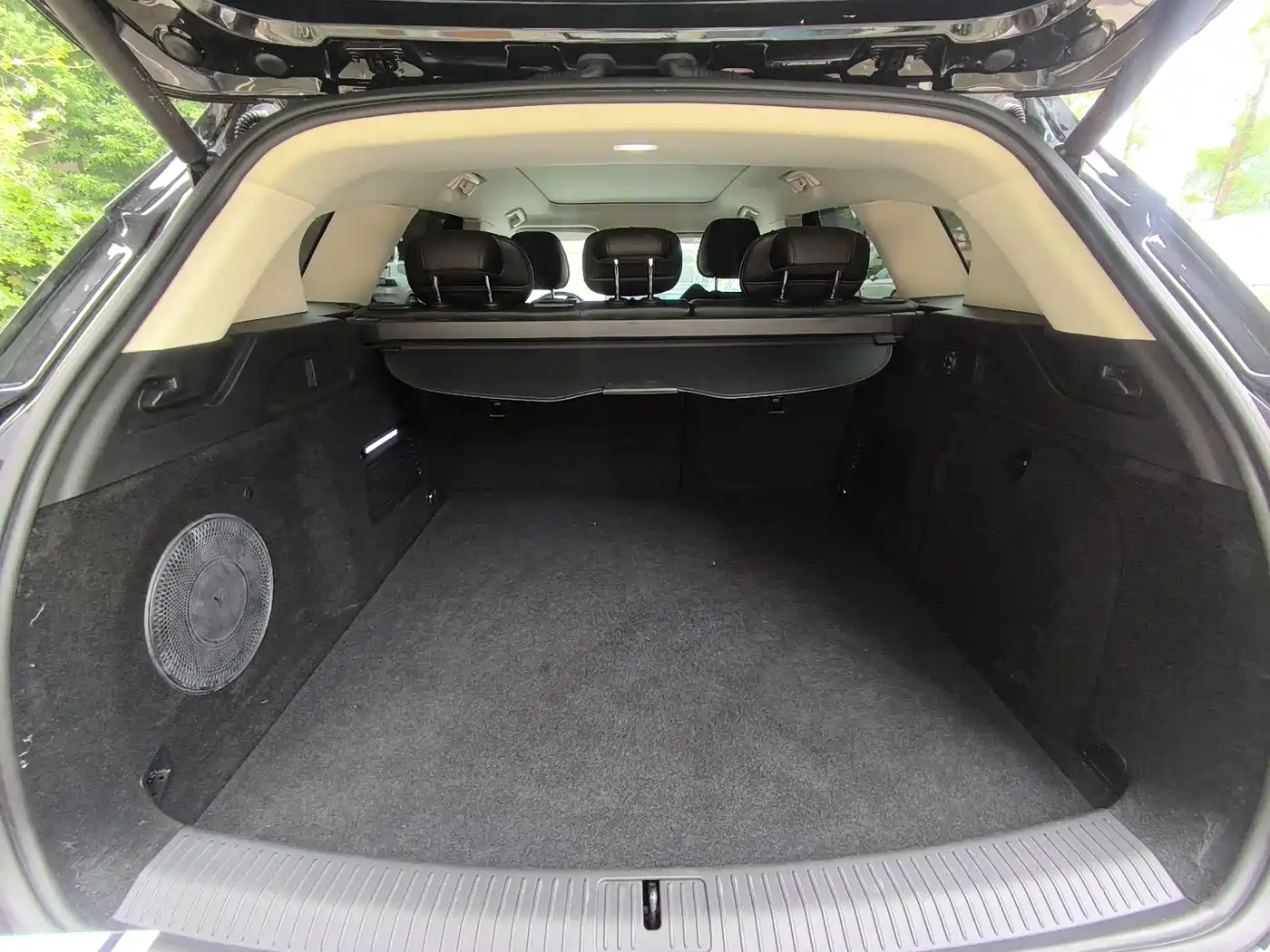 Voyah Auto VOYAH FREE 2024 Ultra Long Range Intelligent Driving Edition фото 13