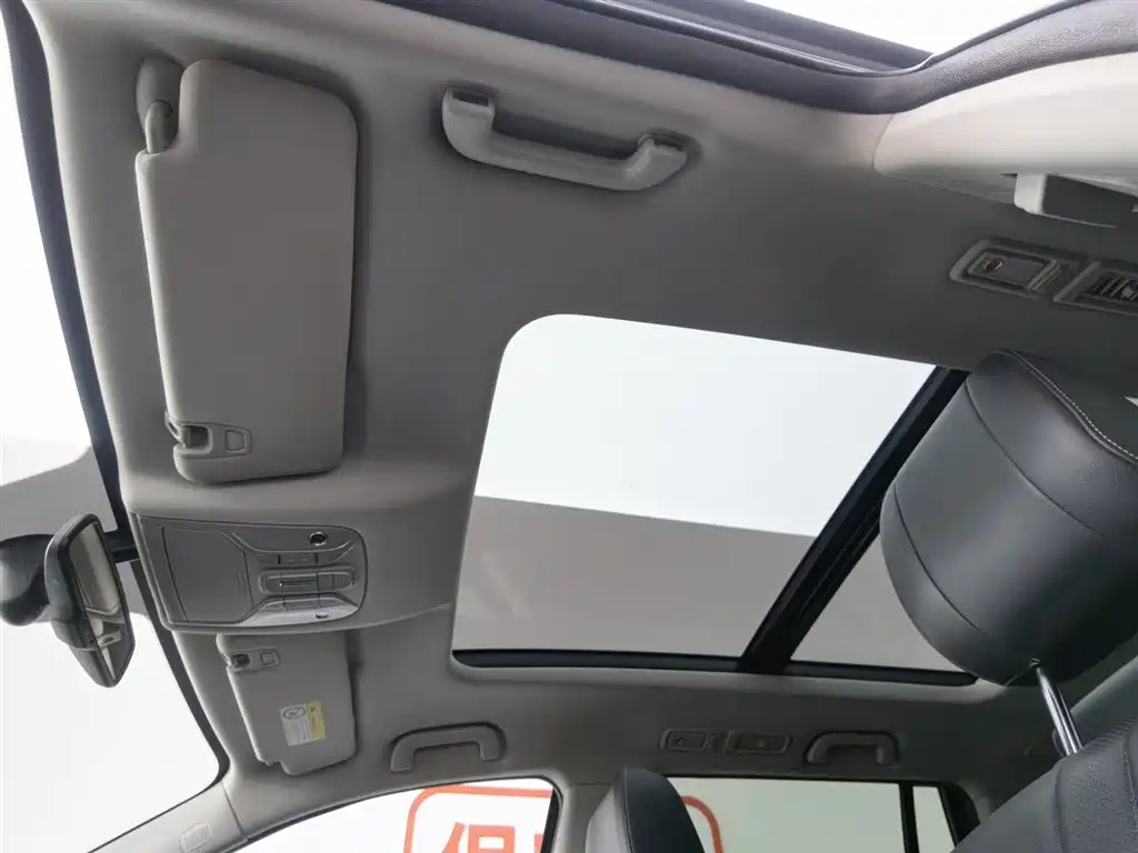 GAC Trumpchi Trumpchi GS8 2020 Model 390T FWD Luxury Smart Connect (7-seater) фото 14