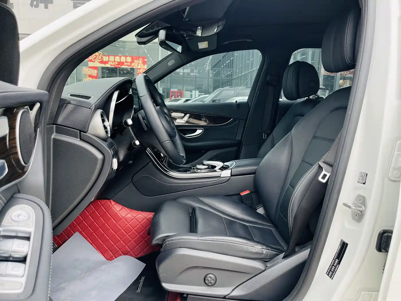 Mercedes-Benz GLC 2017 GLC 260 4MATIC Dynamic фото 6