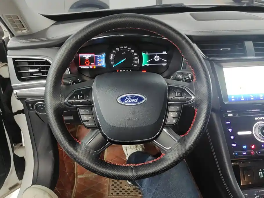 Ford Taurus 2016 2017 Facelift EcoBoost 245 Luxury