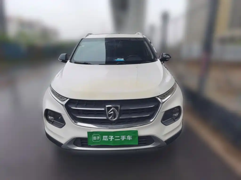 Baojun 510 2017 2017 1.5L Manual Luxury