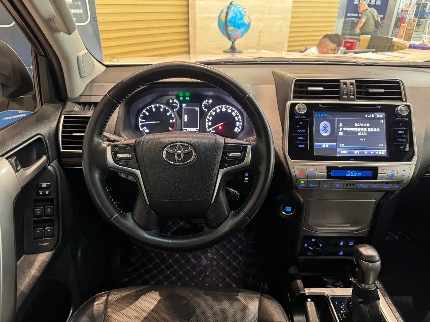 Toyota Prado 2018 3.5L Automatic TX-L Rear-mounted Spare Tire фото 14