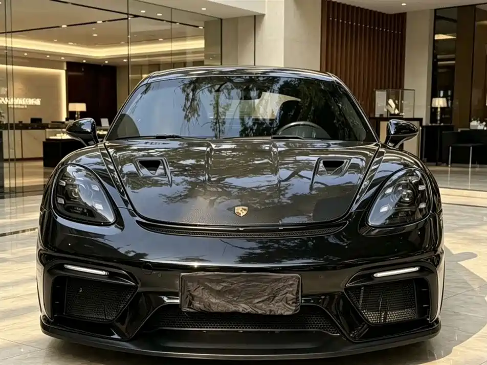 Porsche 718 2020 Cayman 2.0T фото 2